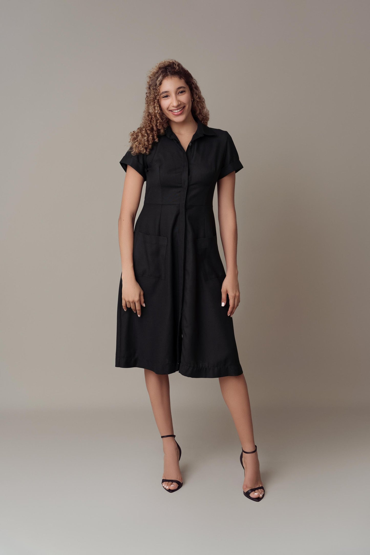 ARYA DRESS SHORT SLEEVE BLACK